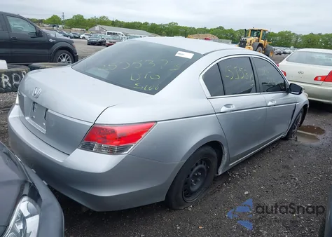 2009 Honda Accord 2.4 Lx from USA, damaged, VIN 1HGCP26329A177440